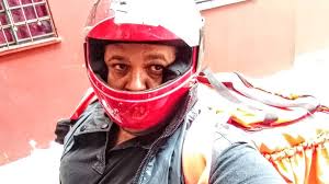 Motoboys nas periferias de SP relatam cuidados para se proteger da Covid-19 