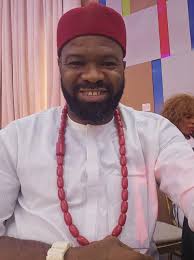 Otu Oka-Iwu in Nigeria visits Nnamdi Kanu, calls for his release