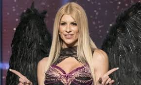 Η ευρυδίκη παπαδοπούλου και ο τριαντάφυλλος φαίνεται ότι έλυσαν τις διαφορές τους, με την πρώτη να γράφει πριν λίγες ημέρες σε ανάρτησή της: My Style Rocks Apoxwrhse Oikeio8elws H Eyrydikh Papadopoyloy Vid Pics Sportime Gr