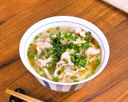 ごま香る豚バラ塩うどん