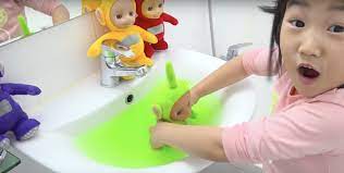 Scopri ricette, idee per la casa, consigli di stile e altre idee da provare. Deze 10 Kinderen Verdienen Honderdduizenden Tot Miljoenen Euro S Per Jaar Dankzij Youtube