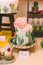 hochzeitstorte kaktus kakteen mexiko zauberkuchen kaktus kuchen kuchen ideen