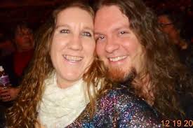 Couple to marry Sept. 19