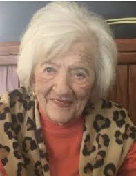 Tiffany Shingleton's Instagram, Twitter & Facebook