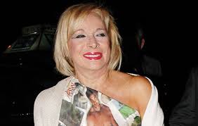 Σπούδασε χορό με τη ραλλού μάνου και τραγούδι με την πόπη πετριόλη. Anna Fonsoy H Sxesh Me Ton Ntino Hliopoylo H Alikh Poy Ths Eswse Thn Kariera Kai H Frontida Aporwn H8opoiwn