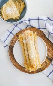 A Delicious French Crepe Recipe For Thin Golden Crepes Served With Your Preferred Filling You Can Make Thi Basic Crepe Recipe Sweet Crepes French Crepe Recipe