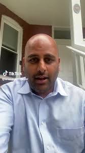 Arthur Purvis's Instagram, Twitter & Facebook