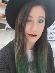 Jelly eyeshadows and primer for mermaid vibes