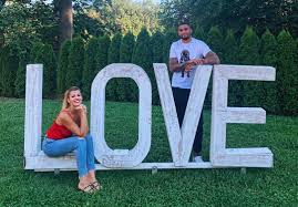 Heimlicher star mia rose bezauberte bei harrison hochzeit. Sarah Harrison Hochzeit So Wird Geheiratet