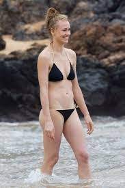 What does the tattoo on katee sackhoff's back mean? Katee Sackhoff Beziehung Vermogen Grosse Tattoo Herkunft 2021 Taddlr