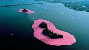 Kids and beginners alike can now draw a great looking island. An Oral History Of Christo And Jeanne Claude S Surrounded Islands South Florida Sun Sentinel South Florida Sun Sentinel