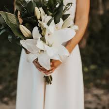 Get wedding flowers ideas and wedding inspiration from our wedding flower experts! 18 Seasonal Flowers For Your Summer Wedding