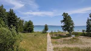 Chimney corners resort has been welcoming families to the shores of beautiful crystal lake since 1935. Crystal Lake Frankfort Mi August 2018 Picture Of Crystal Lake Frankfort Tripadvisor