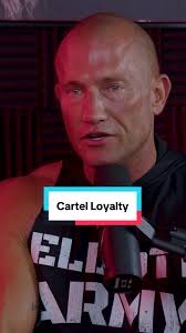 Cartel Loyalty: Andy Elliott y Jackie en el Episodio