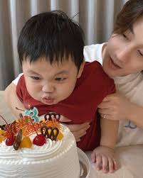 Kim京燁- 我在影片裡面看起來到底多胖？！為什麼每個遇到我的人都說我本人好瘦？？