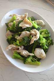 Chicken Broccoli With White Sauce The Woks Of Life Recipe Chicken Broccoli Broccoli Recipes Broccoli