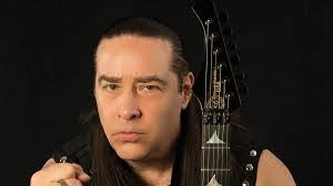 David Shankle's Instagram, Twitter & Facebook