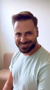 Hauser's Music Performance and Global Appreciation