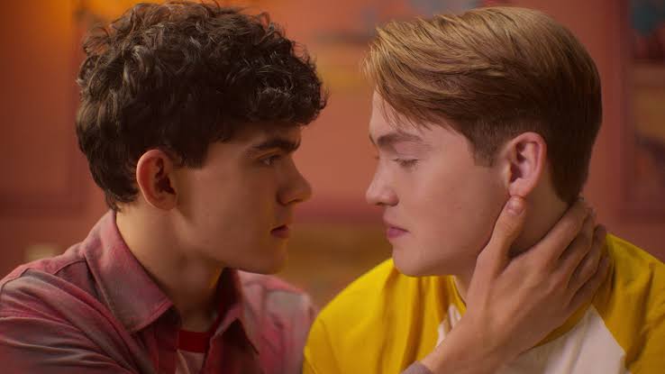 Netflix to Wrap 'Heartstopper' With Movie