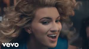 Tori Kelly