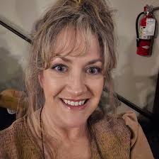 Aggressive rooster threatening kids' safety