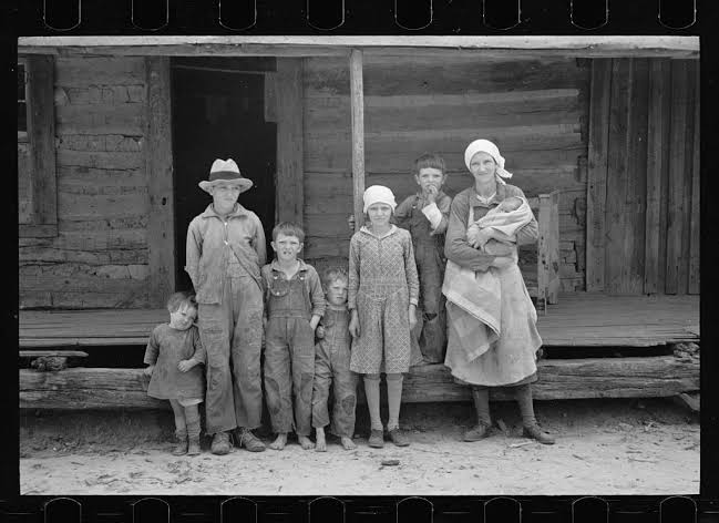 1926 family photo near Nashville, TN