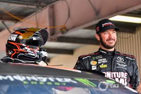 Money makes the world go 'round, and nascar is no exception. Das Sind Die 16 Playoff Teilnehmer Im Monster Energy Nascar Cup 2017