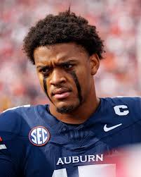 Serving is the Auburn way. 🦅 Proud of @FaulkKeldric for being named to the  2025 @SEC Community Service Team!