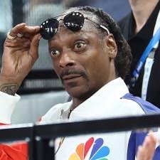 Epiphany Davis's Instagram, Twitter & Facebook