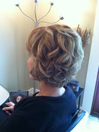25 elegant mother of the bride/groom hairstyles. Norma S Night Out Good Look For Short Hair Mother Of The Bride Groom Mother Of The Groom Hairstyles Mom Hairstyles Mother Of The Bride Hair Short