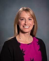 Tara Martens's Instagram, Twitter & Facebook