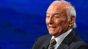 Jul 03, 2019 · piero angela nasce a torino il 22 dicembre 1928, età 91 anni: Piero Angela Eta Altezza Peso Moglie Figli Alberto E Christine 8 Lauree