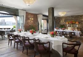 One located between the manhattan and brooklyn bridges, which connect brooklyn to manhattan across the east river, and another that continues east from the manhattan bridge to the vinegar hill area. Cecconi S Dumbo Private Hire