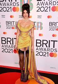 Dua lipa, the weeknd, elton john and more are playing the biggest night in british music to an actual indoor crowd of thousands. Pehqbur W9bs5m