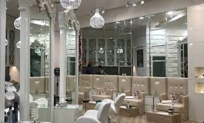 The strands manicure includes moisture soak, alpha hydroxy cuticle remover, cuticle oil, massage and polish. Strands N Curls Al Ghurair Center From Aed 59 Dubai Groupon
