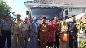 Adapun semangat kerja dan pelayanan yang handal. Lagi Pakan Ternak Asal Jatim Masuk Pasar Timor Leste Halaman 2 Tribun Timur