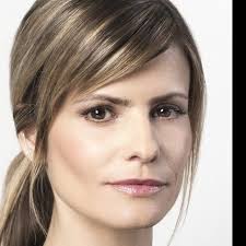 Mrs. Washington Goes to Smith (2009)