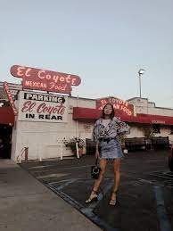 Aimee On A Budget How I Style A Hawaiian Shirt From Cvs Song Of Style Song Of Style Vacation Outfits Women Hawaiian Outfit