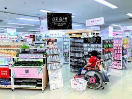threeppy 300 and happy スリーピー 広島段原ショッピングセンター店 daiso ダイソー広島段原ショッピングセンター店 2020年9月27日 まりちゃんが車いすで行く 車いす 棚の配置 ショッピングセンター