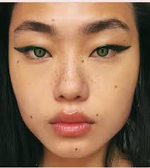 Nia Serrano (serrania17)