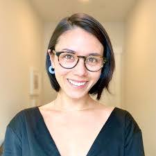 Erin Rollo's Instagram, Twitter & Facebook