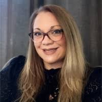 Amber Morales's Instagram, Twitter & Facebook