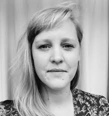 Dr. Janina Jacke — Deutsch