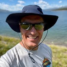 Eric Tole's Instagram, Twitter & Facebook