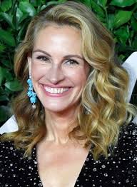 The actor and her husband, cinematographer danny moder, welcomed twins hazel and phinnaeus in 2004 and son henry in 2007. Julia Roberts Emmy Awards Nominations And Wins Television Academy