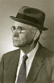 Teresa Nottingham's Instagram, Twitter & Facebook