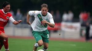 Der gelernte bankkaufmann (gerland hatte zuvor die handelsschule besucht) ist verheiratet, hat drei töchter und ist botschafter für kinderlachen e.v. Marco Stier Einst Grosstes Talent Bei Werder Bremen Heute Sportinvalide Aus Der Serie Wech Vom Deich News