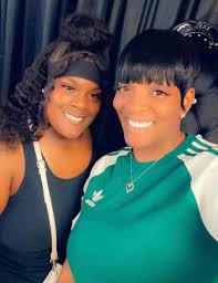 Screaming Happy Birthday 🎁🎂🎊 hilarious crazy hardworking ssa 🤞🏽A1 from  day 1 🩷 🩷Hope your day was full of enjoyment! Love you girlie 💕Khesia  Burks