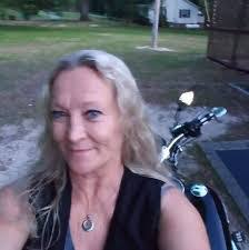 Brenda Hegler's Instagram, Twitter & Facebook