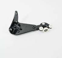 VW TRANSPORTER T5 LEFT SLIDING DOOR LOWER ROLLER GUIDE 7E0843397K